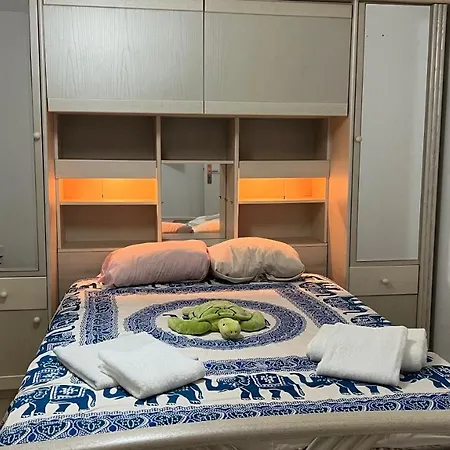 Alojamiento Economico En Holiday home Salir de Porto